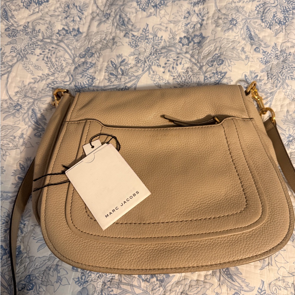 Marc Jacobs Taupe Pebbled Leather Crossbody Bag With Gold Hardware